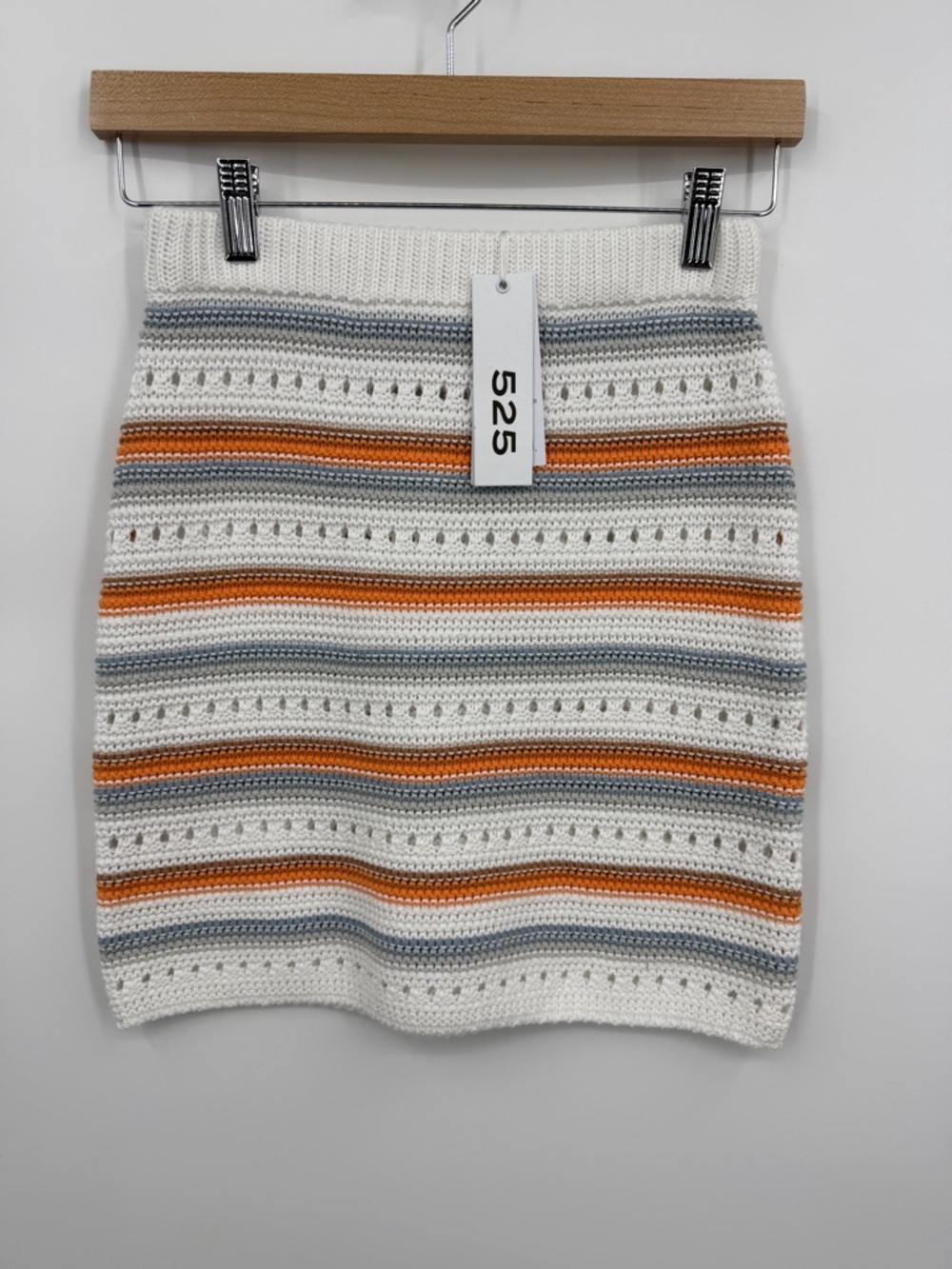 NWT 525 America Daisy Mini Crochet Skirt in Bleach White Multi‎ stripe sz S